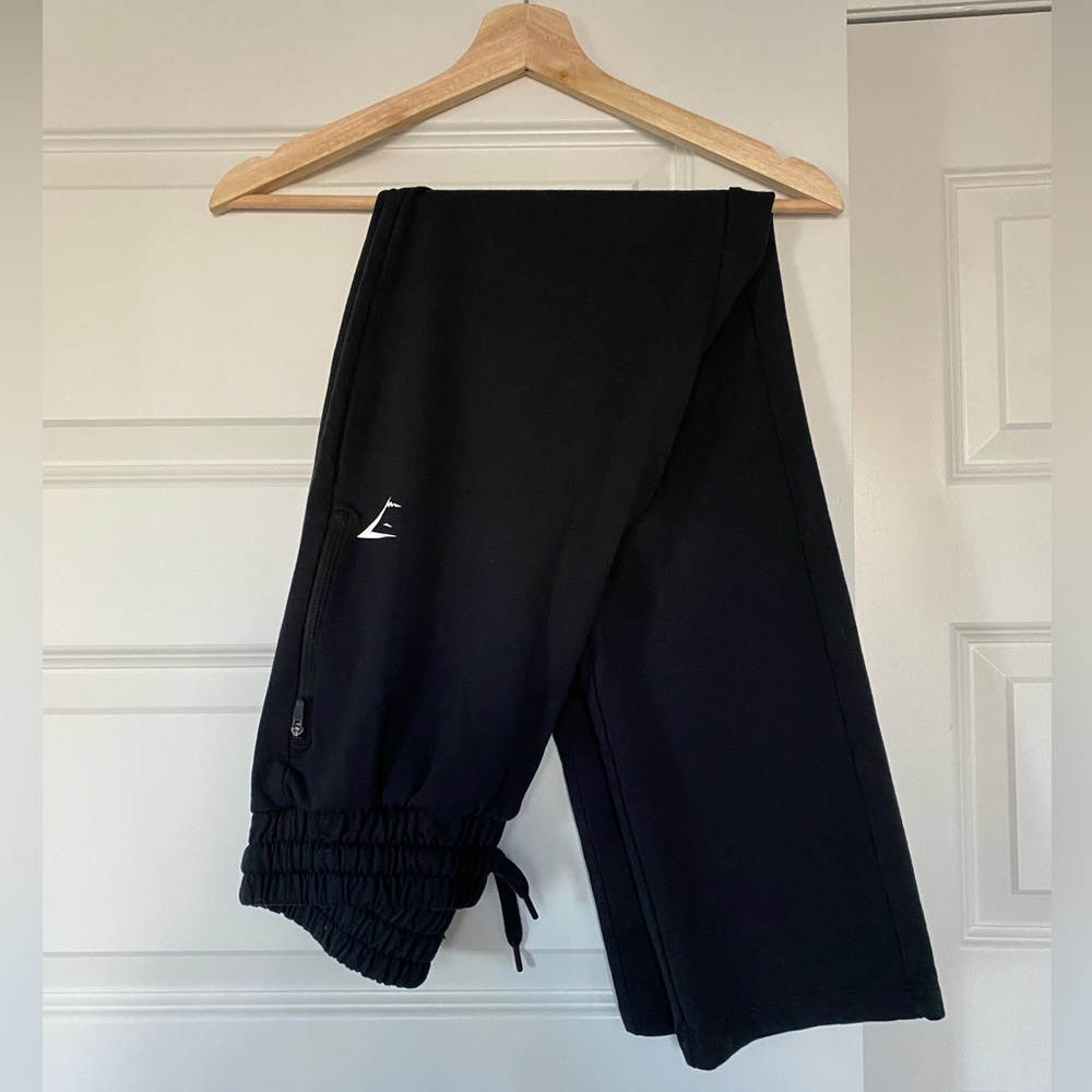 Gymshark Straight Leg Sweatpants
